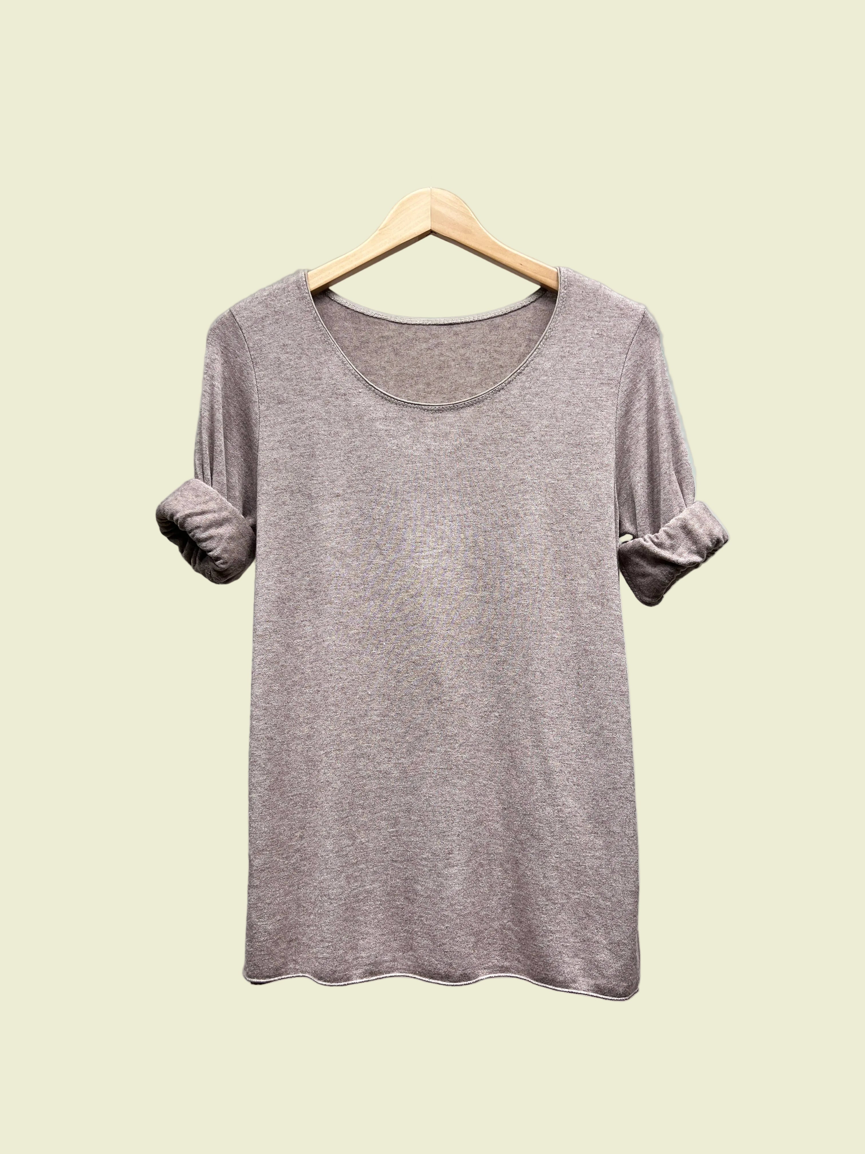 Taupe top with long sleeves and round neck