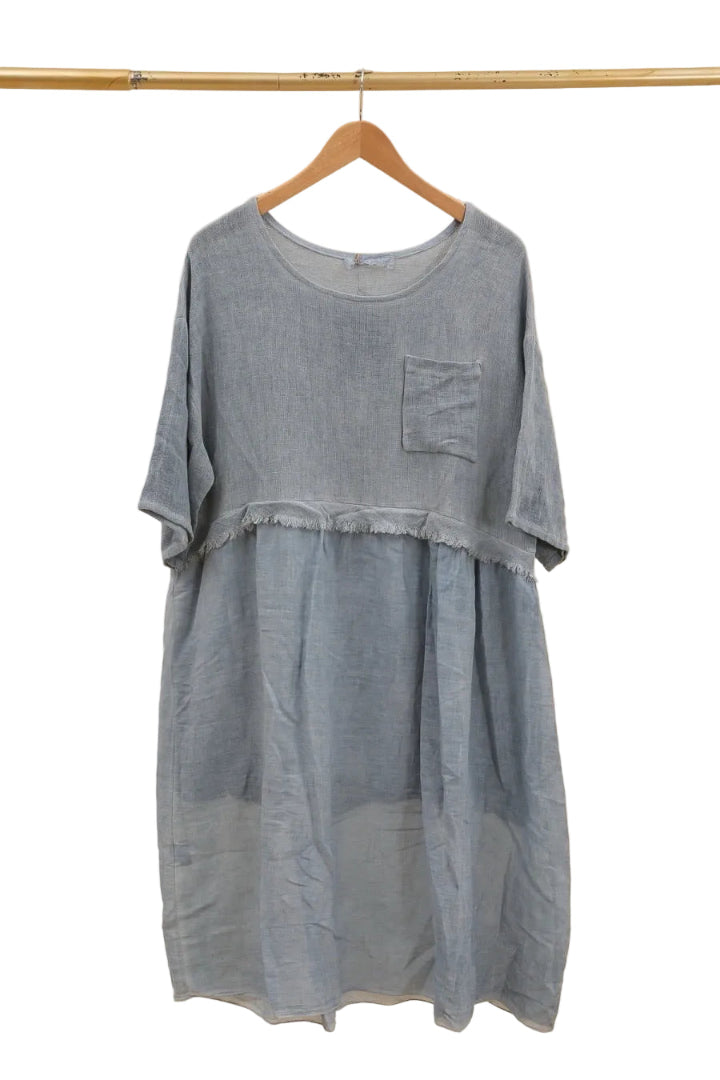 Denim blue dress with a pocket