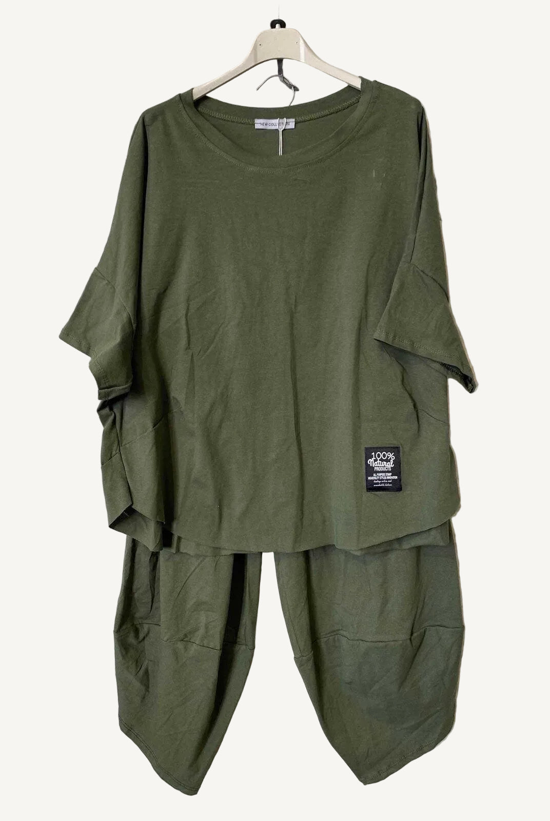 Green outfit with a t-shirt and pants