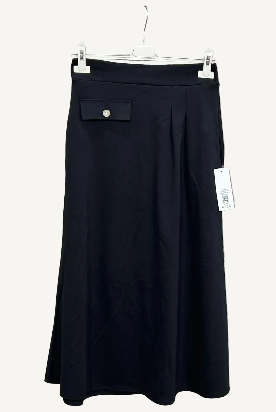 Black skirt