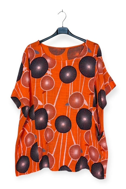 Printed cotton top in orange plus size