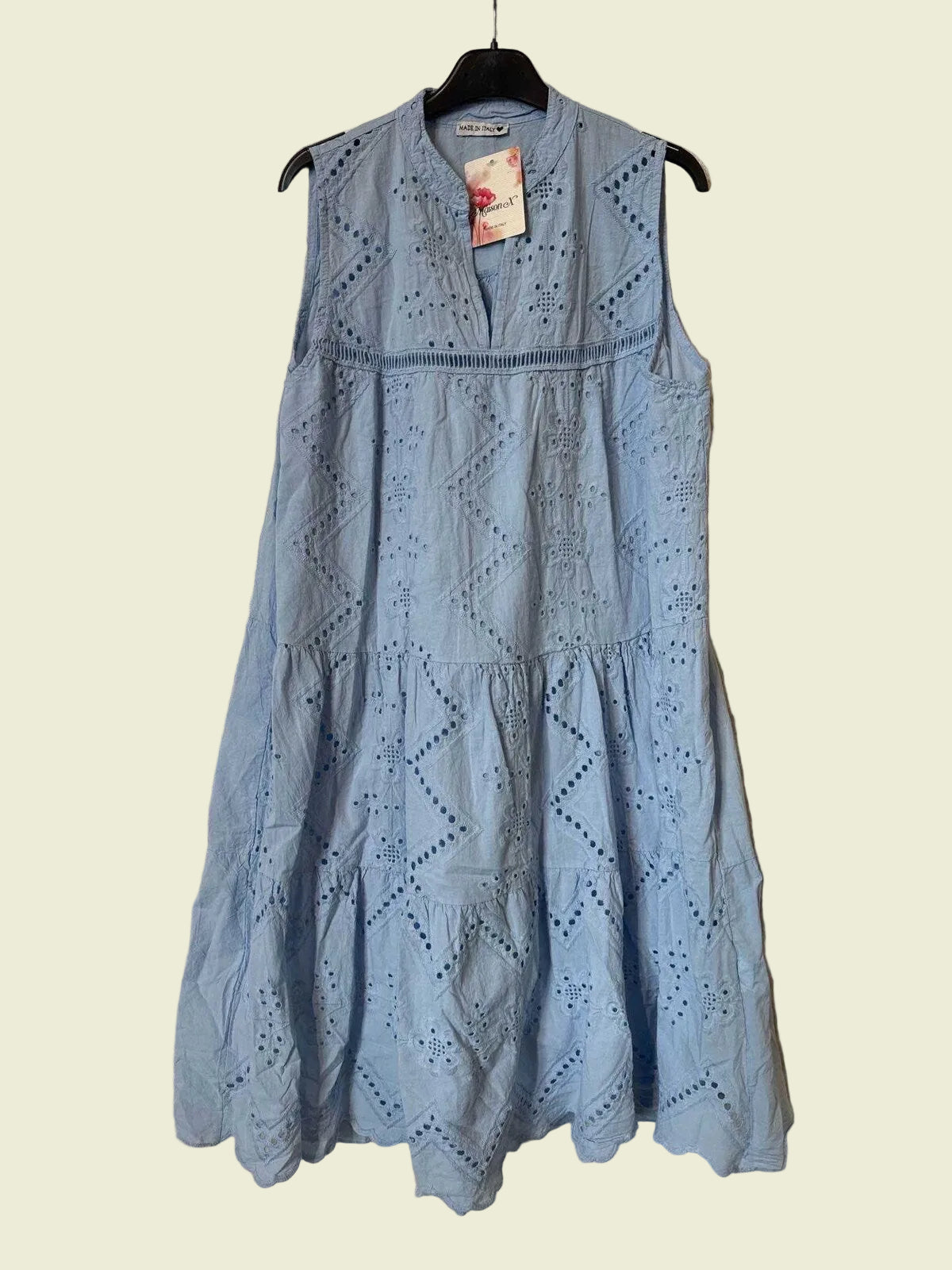 Light blue sleeveless dress