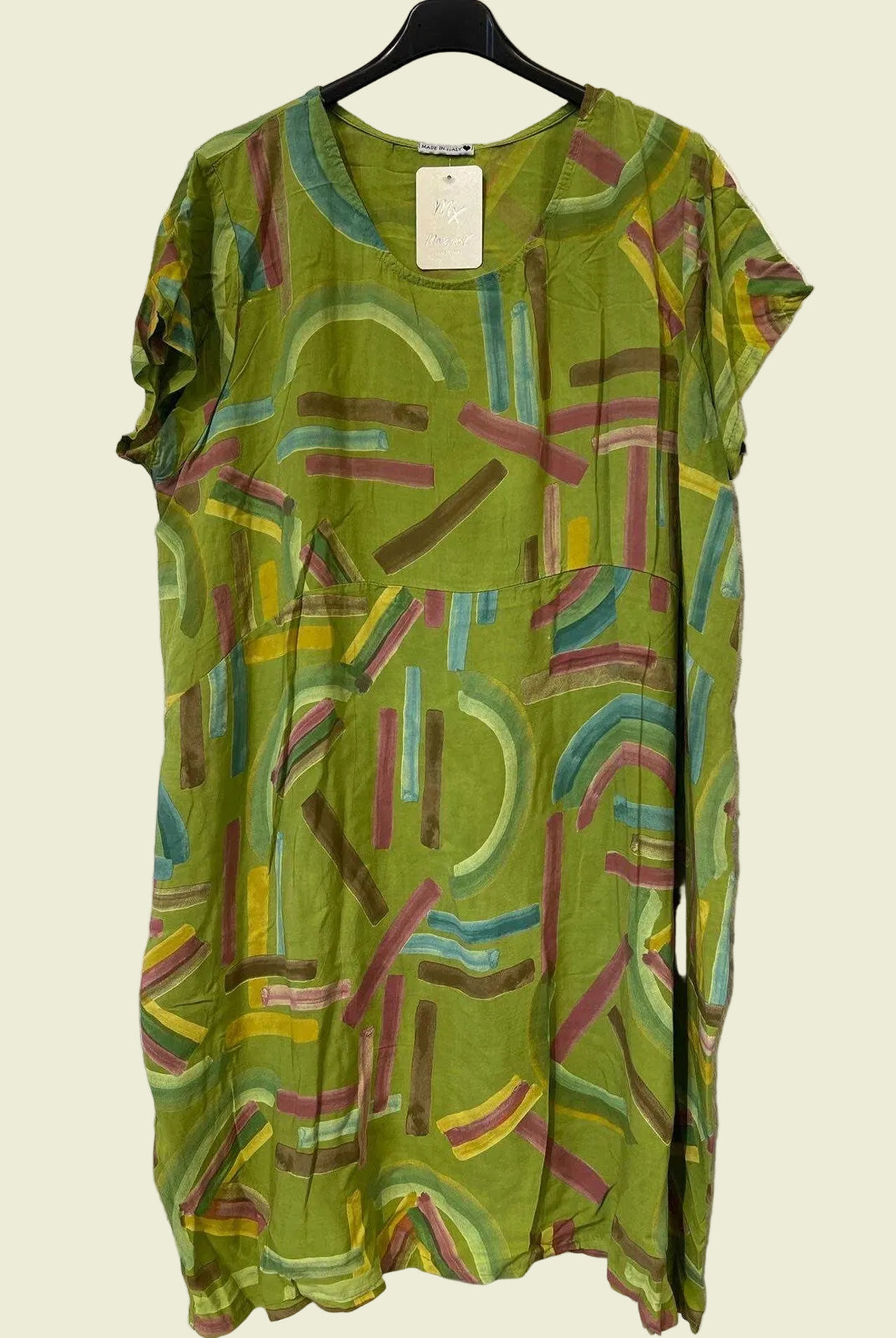 Green dress with abstract pattern