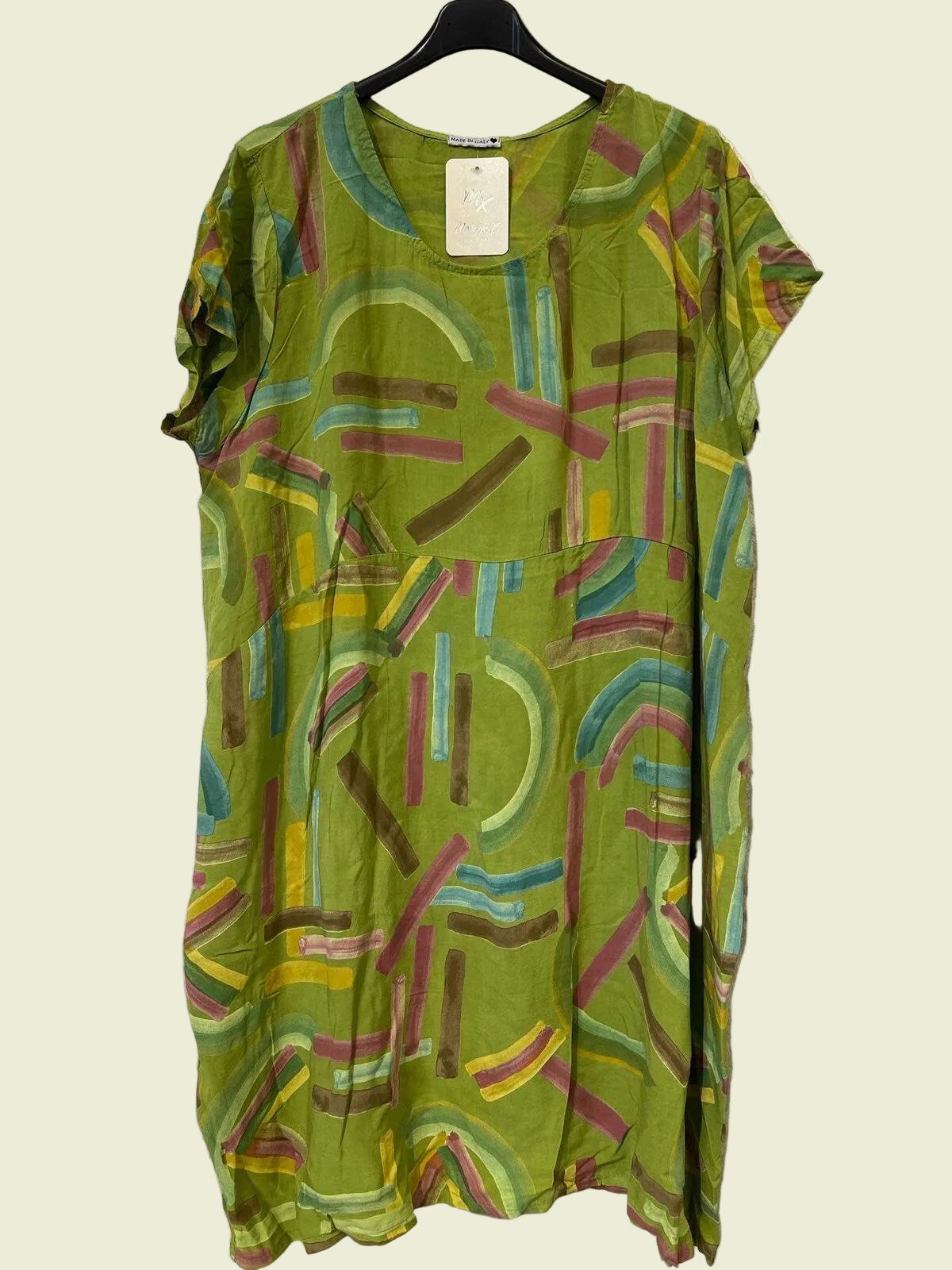 Green dress with abstract pattern