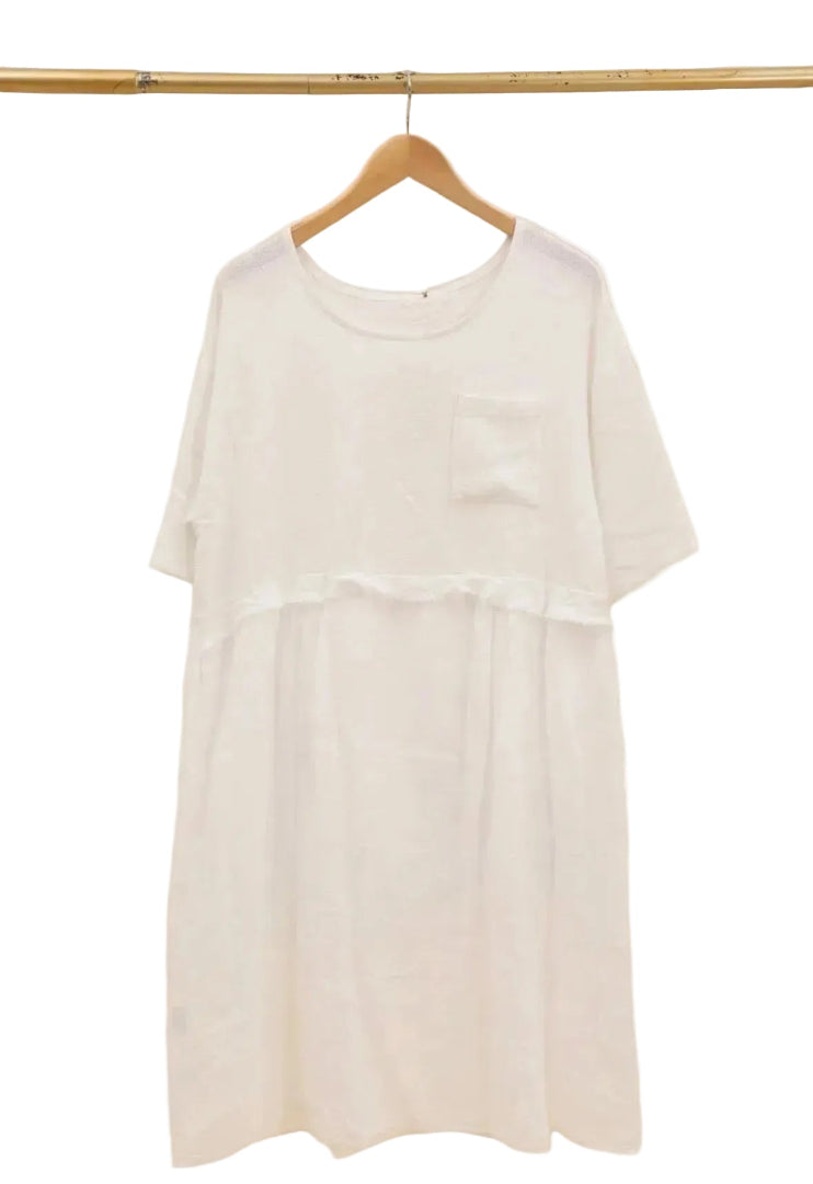 White dress in linen and cotton