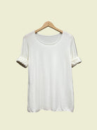 White round neck top