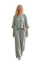 Linen mix top in duck green