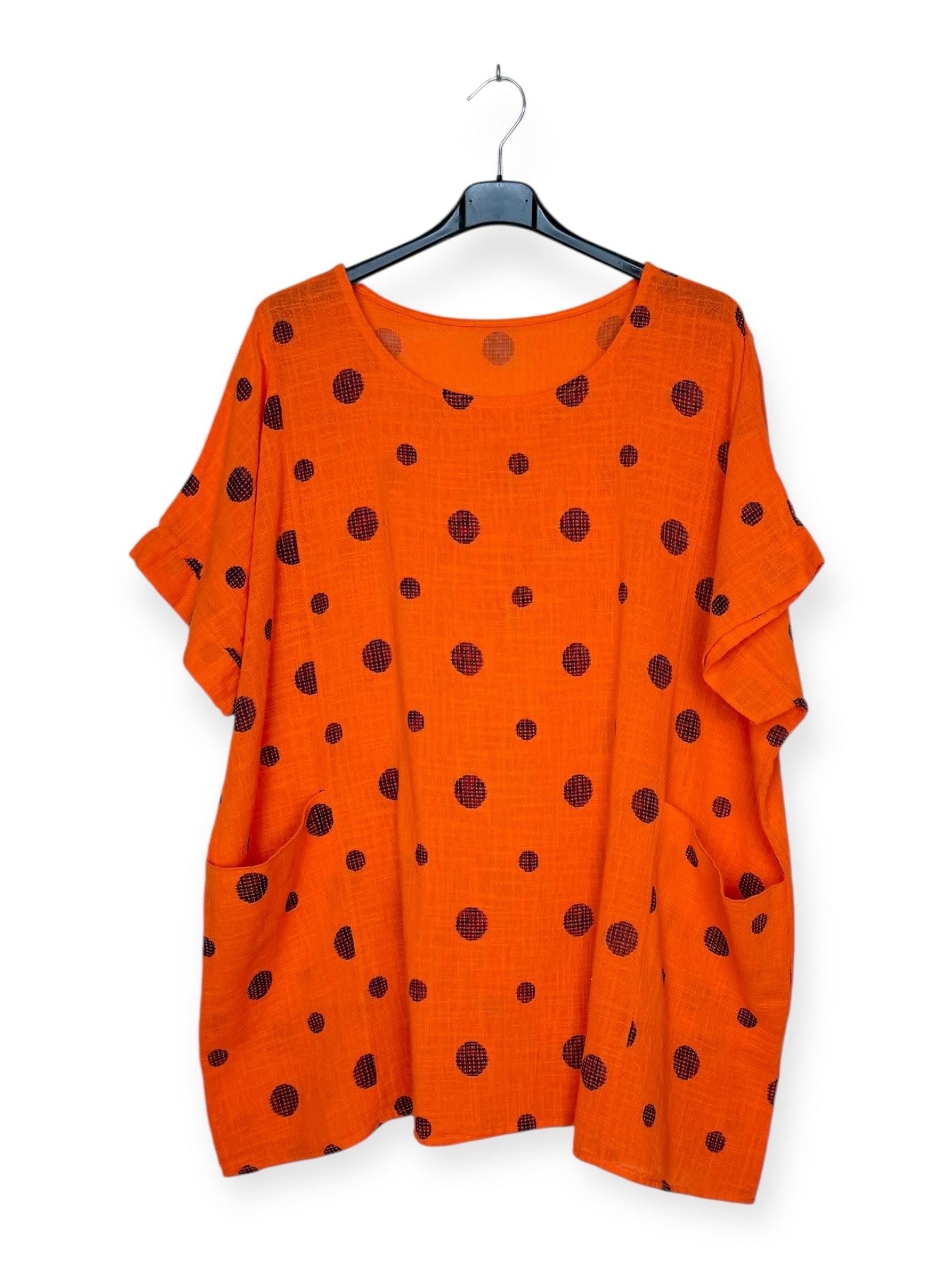 Orange polka dot short sleeve top