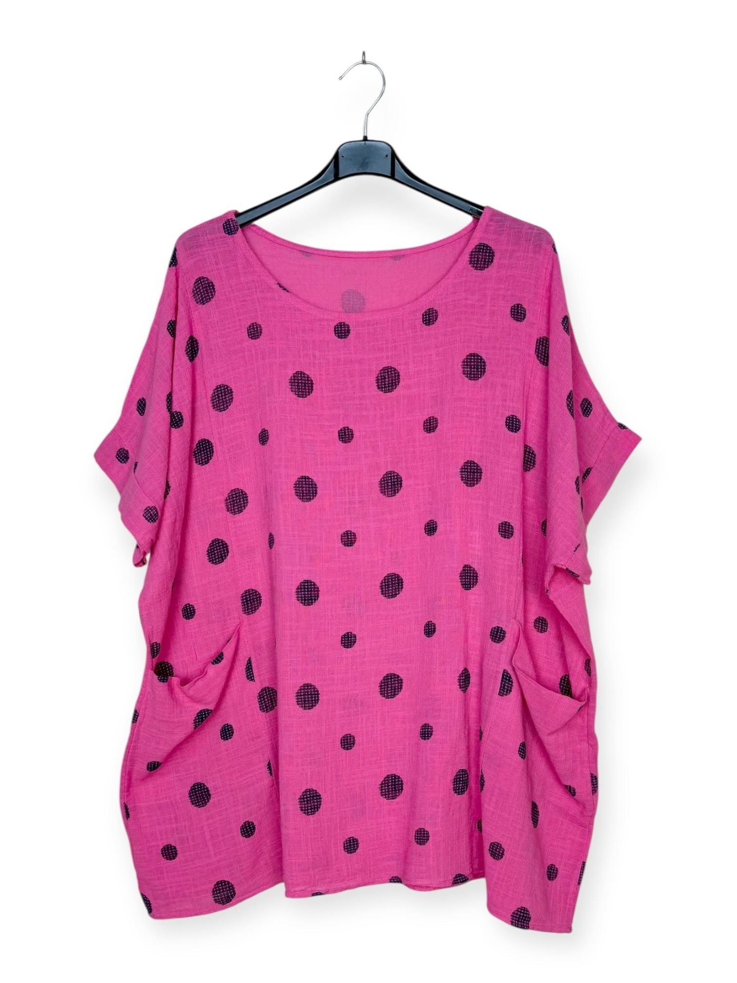 Fuchsia polka dot top