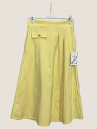 Yellow skirt 