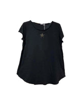 black star motif t shirt