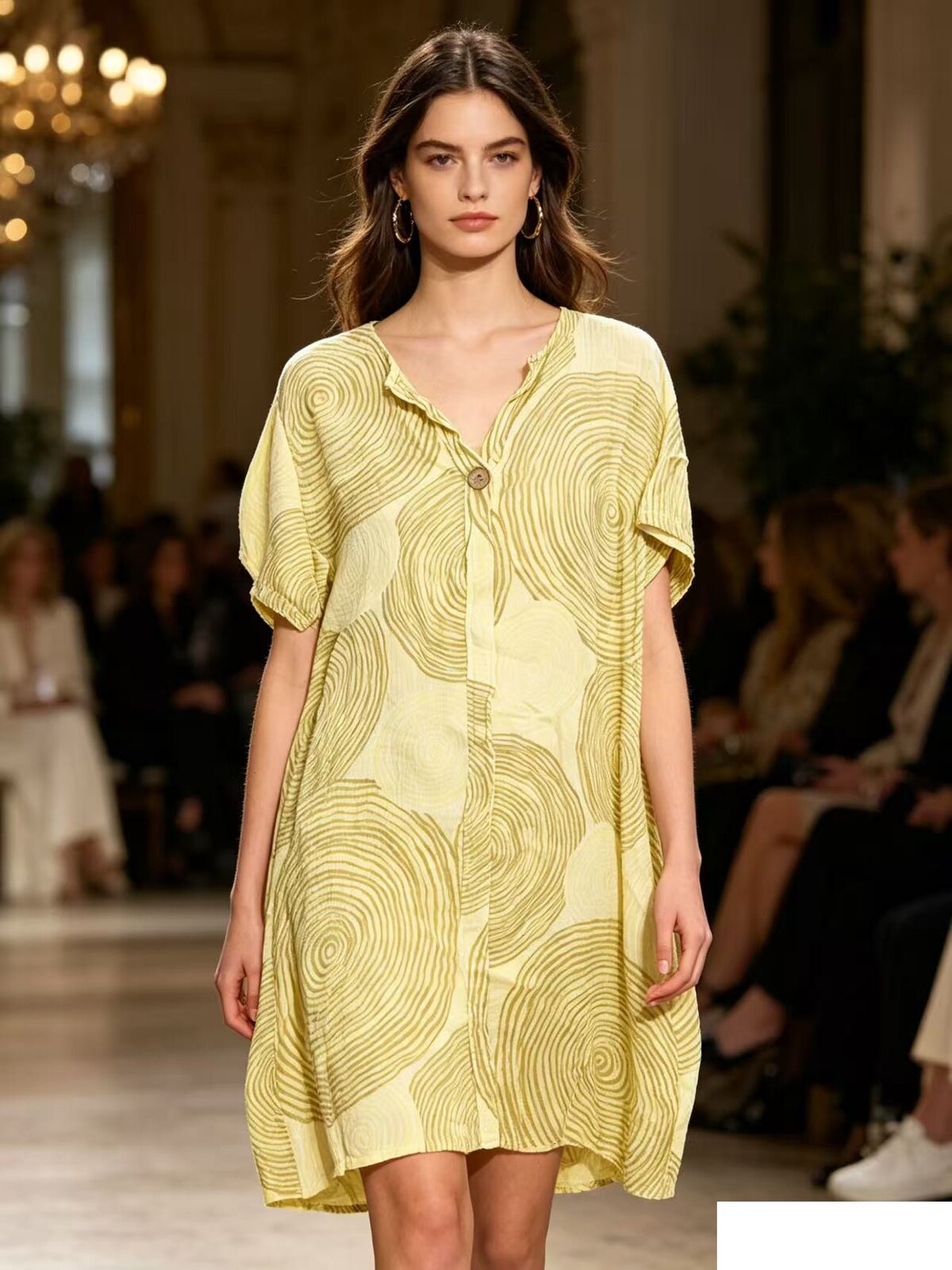 Light yellow short sleeve spiral print dress
