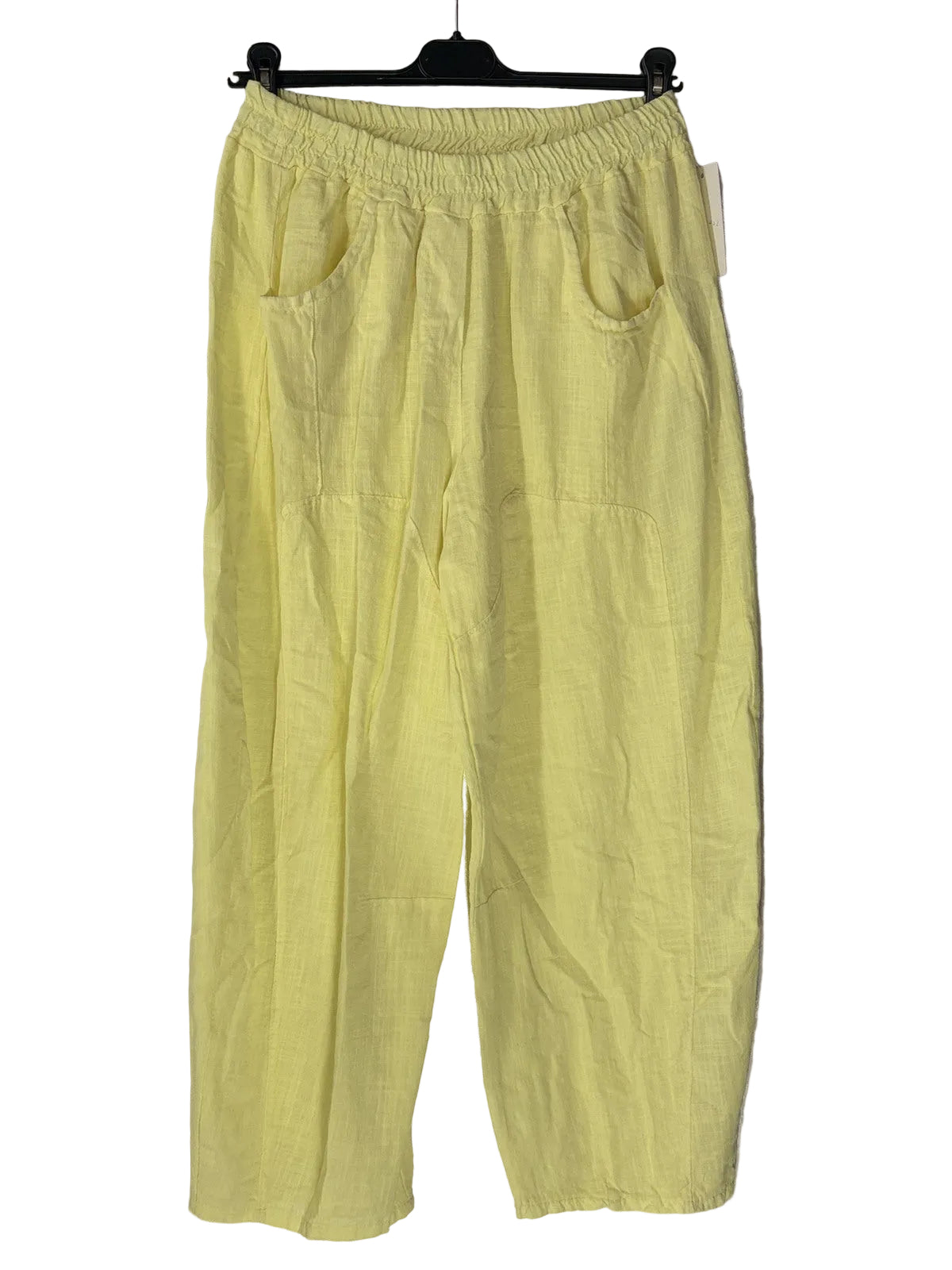 Yellow balloon trousers with pockets